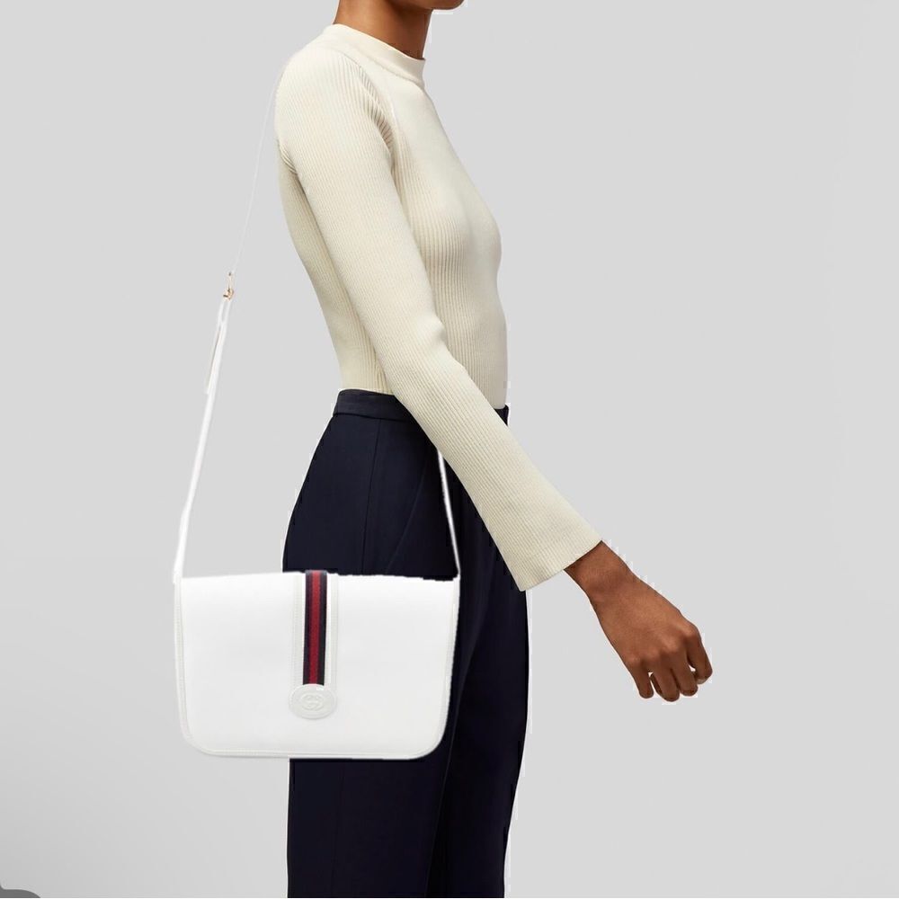 Gucci white Gg coated canvas crossbody shoulder bag - Picture 14 of 16